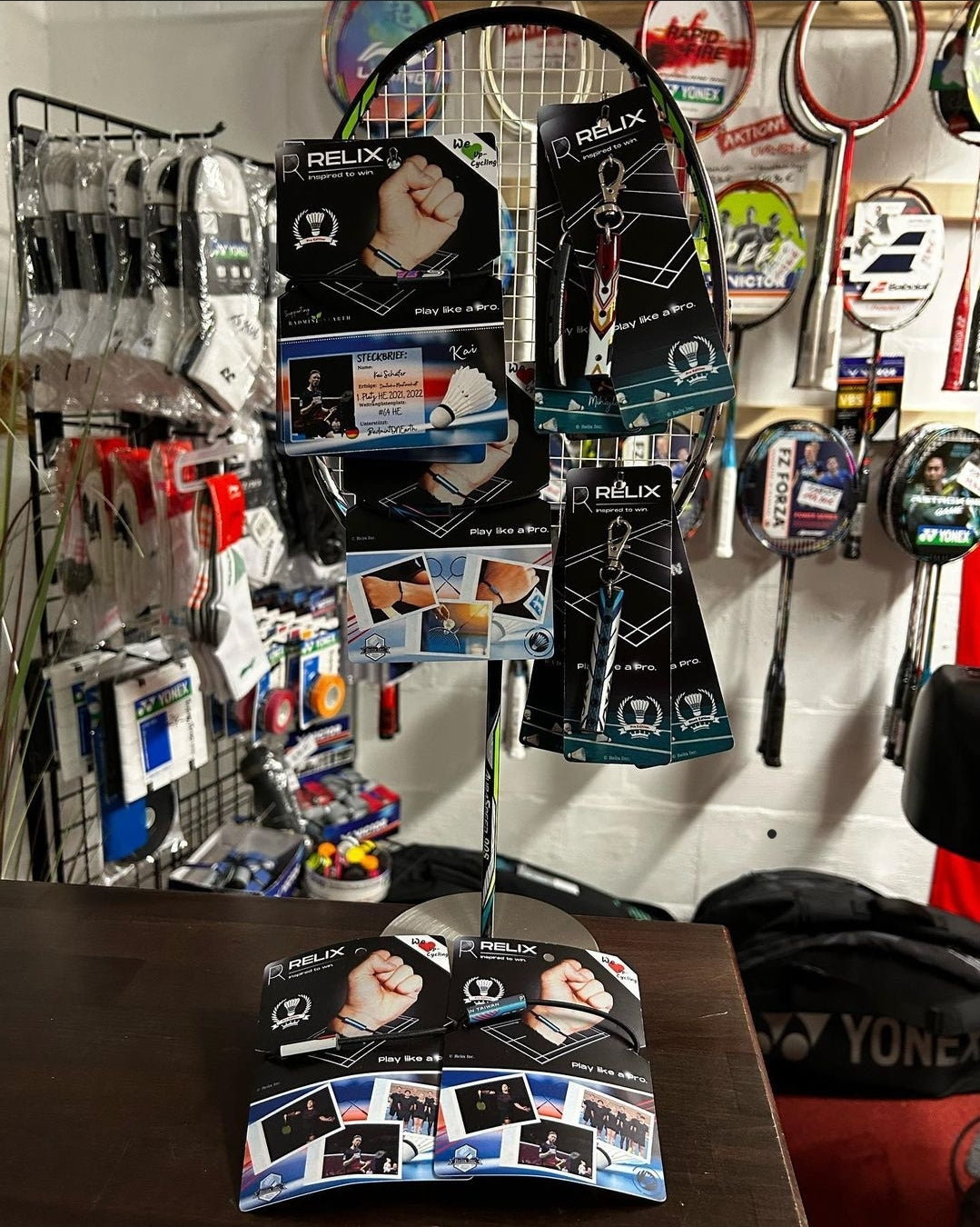 Smashsports Badmintonshop Relix Aufsteller